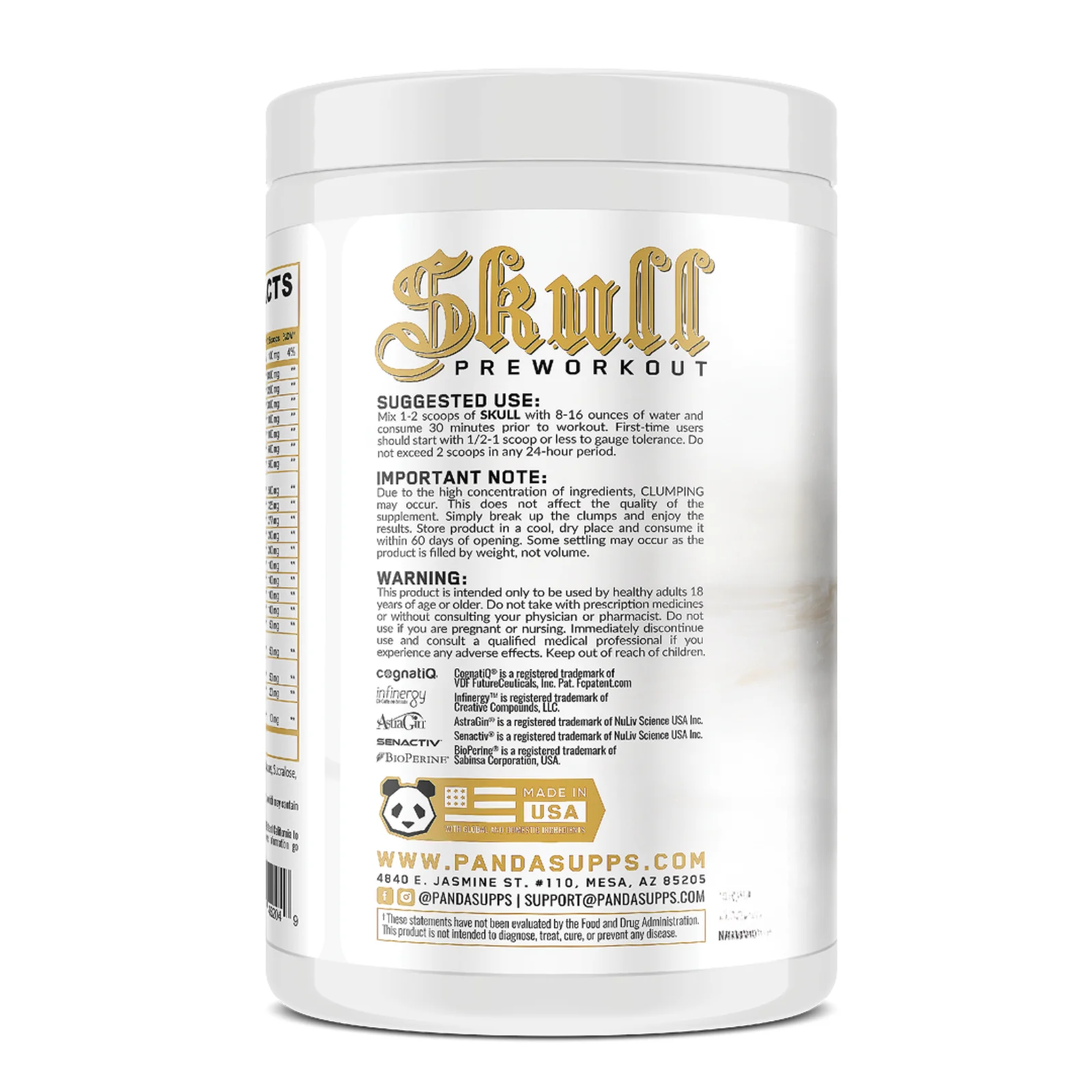Atleta adulto tomando un pre-entreno con nootrópicos antes de entrenar